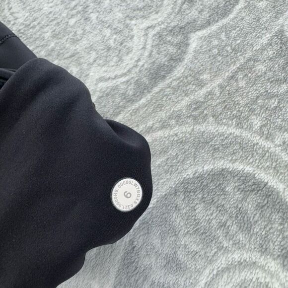 Womens Lululemon Fast And Free Short - Picture 4 of 4